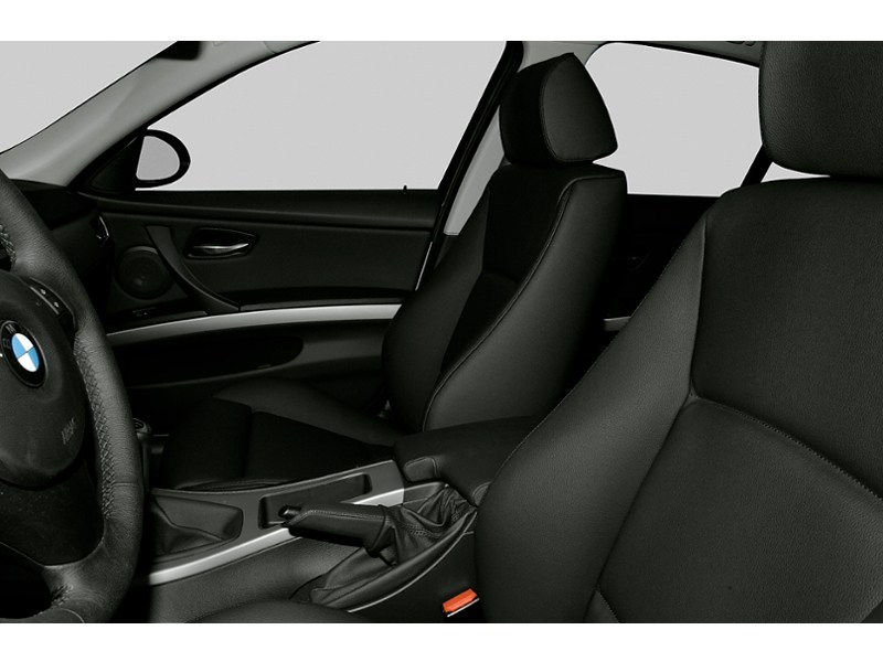 2006 BMW 3 Series 4dr Sdn RWD 325i Interior Shot 5