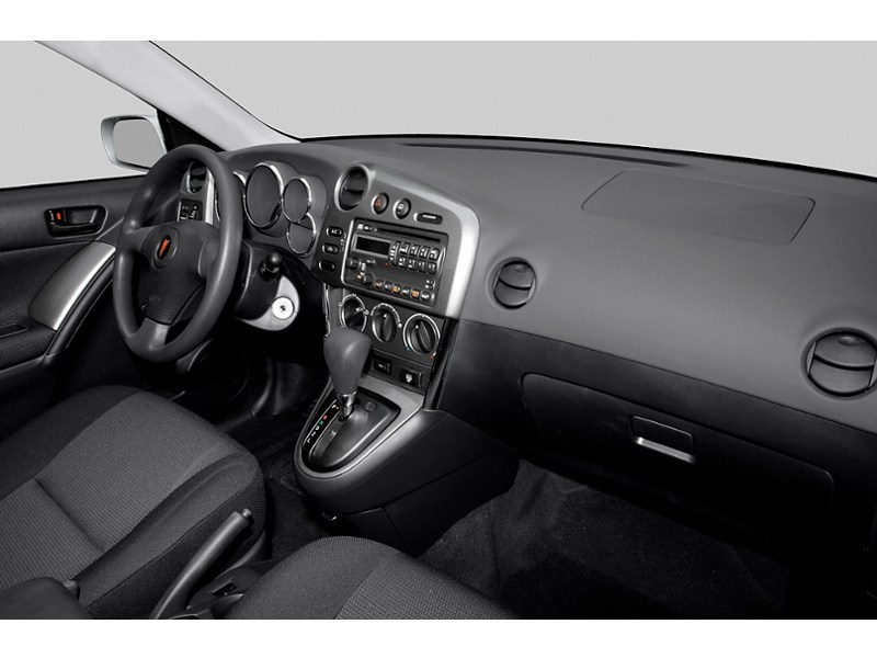 2006 Pontiac Vibe 4dr Wgn FWD Interior Shot 1