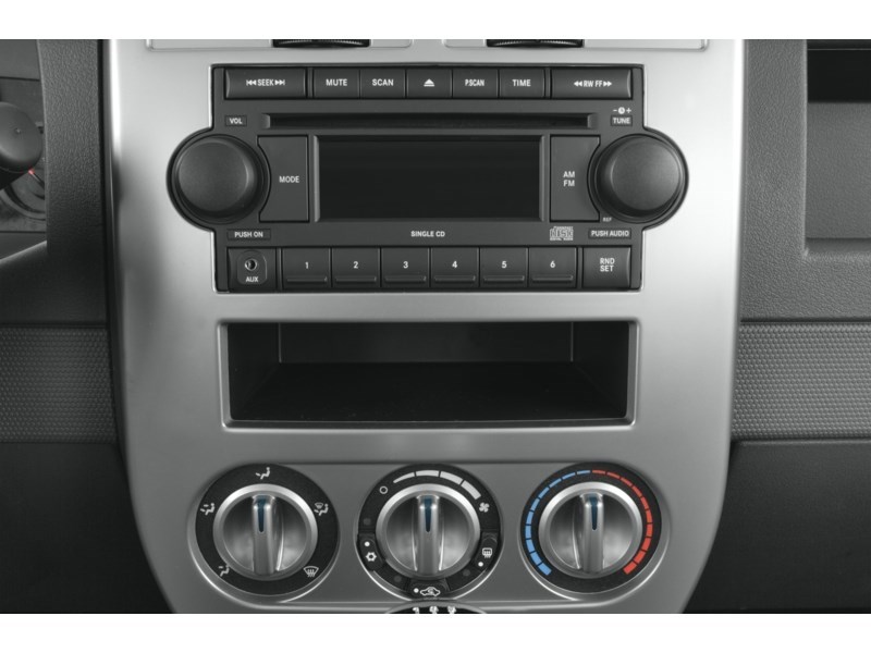 2008 Jeep Compass 4WD 4dr Sport Interior Shot 2