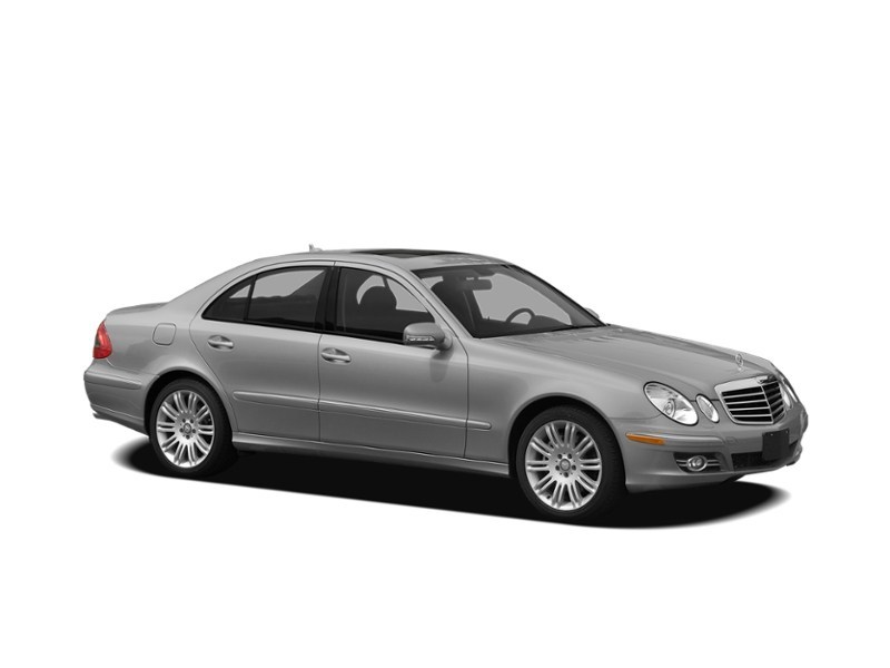 2008 Mercedes-Benz E-Class 4dr Sdn 3.5L 4MATIC Exterior Shot 17
