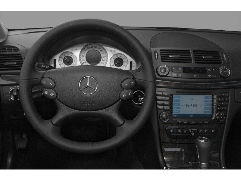 2008 Mercedes-Benz E-Class 4dr Sdn 3.5L 4MATIC Interior Shot 3