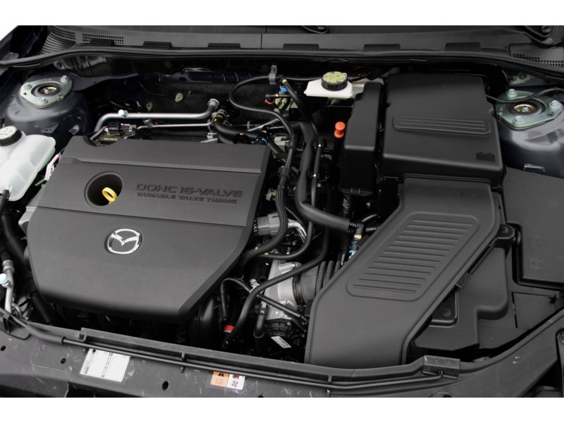 2009 Mazda Mazda3 4dr Sdn Man GX Exterior Shot 3