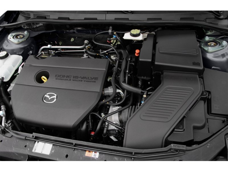 2009 Mazda Mazda3 4dr Sdn Auto GX Exterior Shot 3