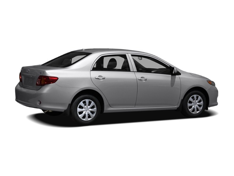 2009 Toyota Corolla 4dr Sdn Auto CE Exterior Shot 2