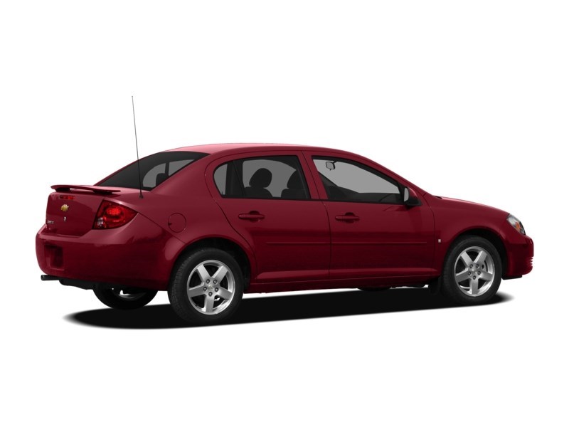 2010 Chevrolet Cobalt 4dr Sdn LT w/1SA Exterior Shot 2