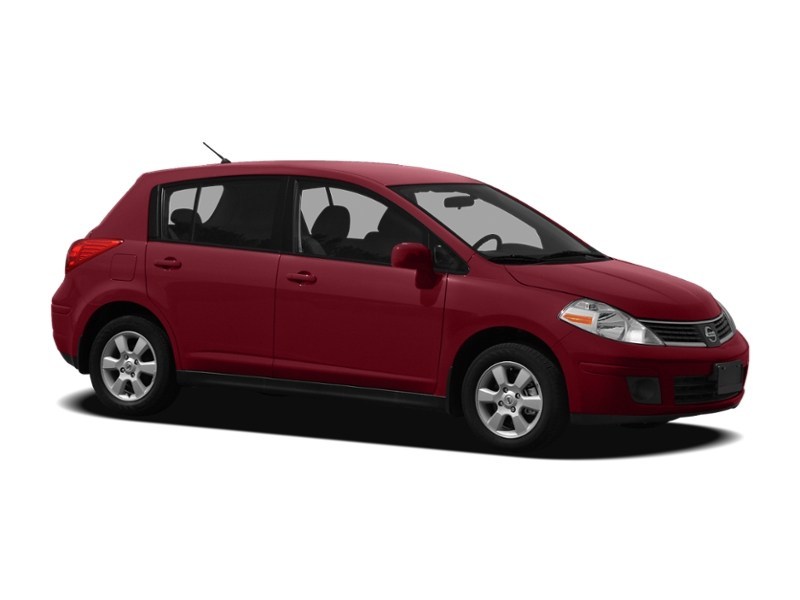 2010 Nissan Versa 5dr HB I4 Auto 1.8 S Exterior Shot 9