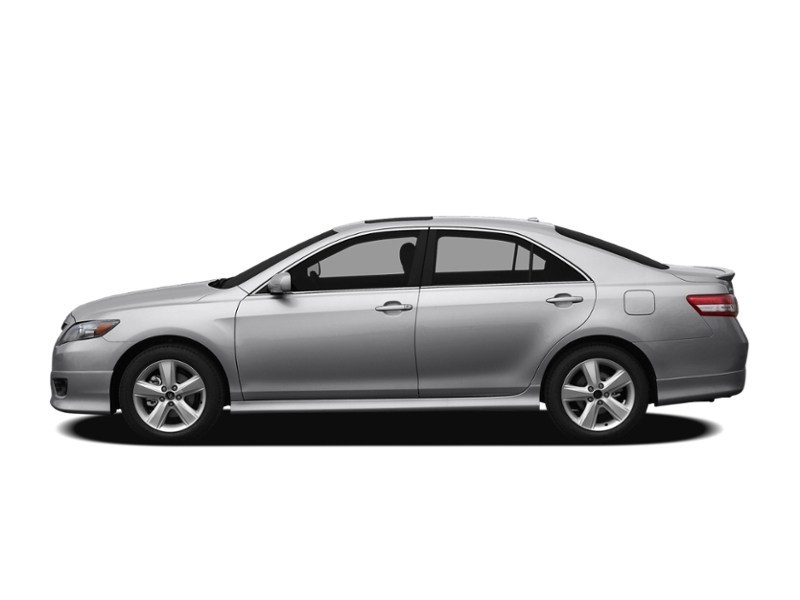 2010 Toyota Camry 4dr Sdn I4 Auto LE Exterior Shot 12