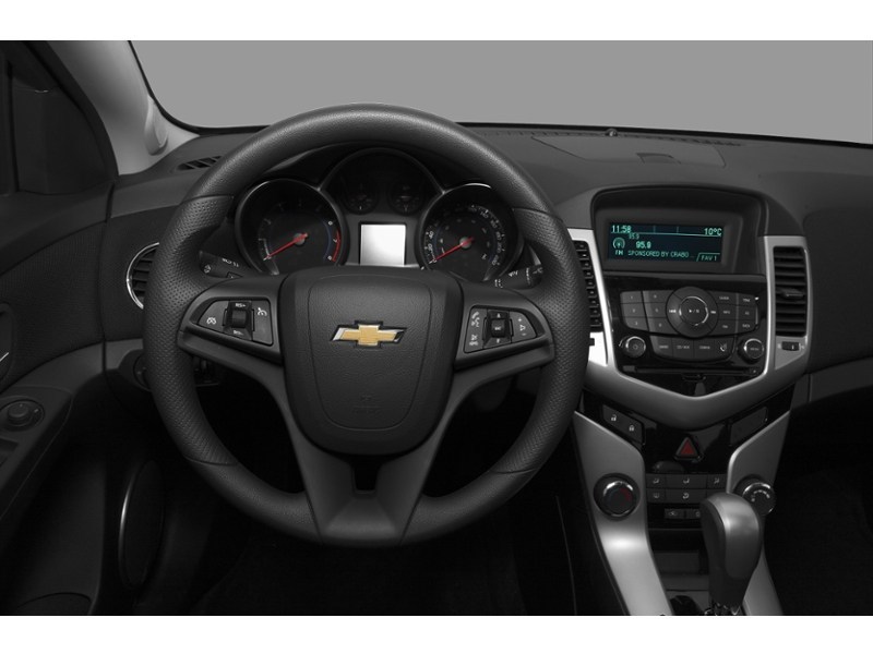 2011 Chevrolet Cruze 4dr Sdn LT Turbo w/1SA Interior Shot 3