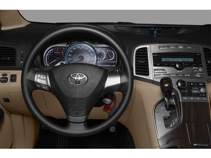 2011 Toyota Venza 4dr Wgn V6 AWD Interior Shot 3
