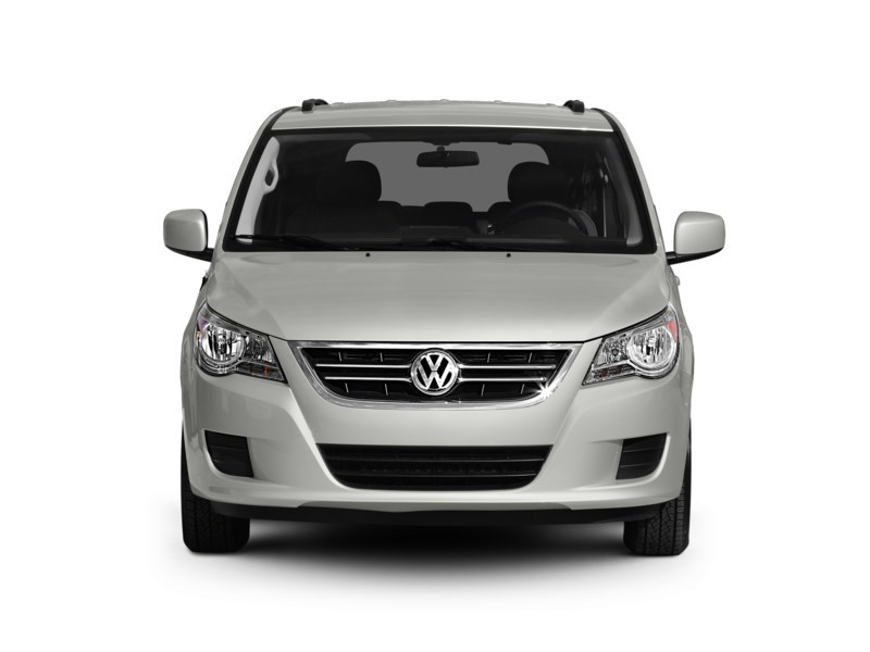 2011 Volkswagen Routan 4dr Wgn Comfortline Exterior Shot 6