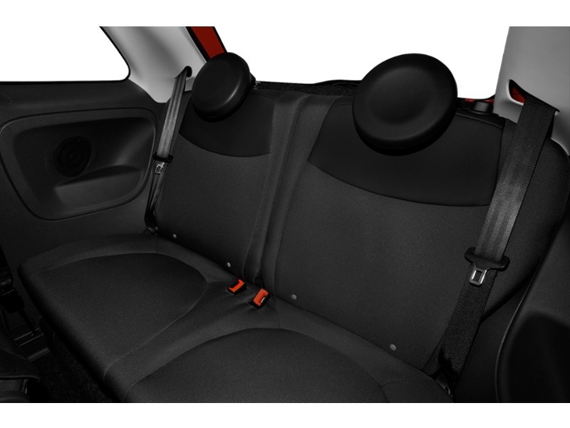 2015 FIAT 500 2dr HB Pop Interior Shot 6