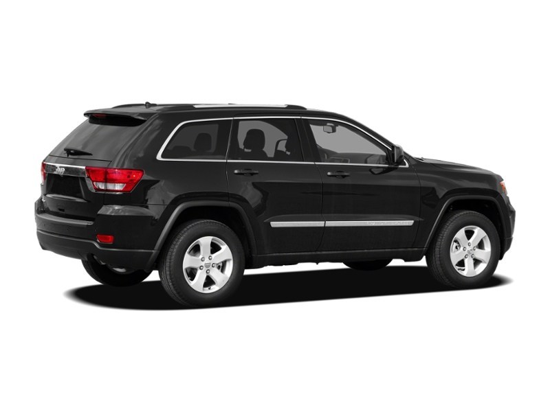 2012 Jeep Grand Cherokee 4WD 4dr Overland Exterior Shot 2