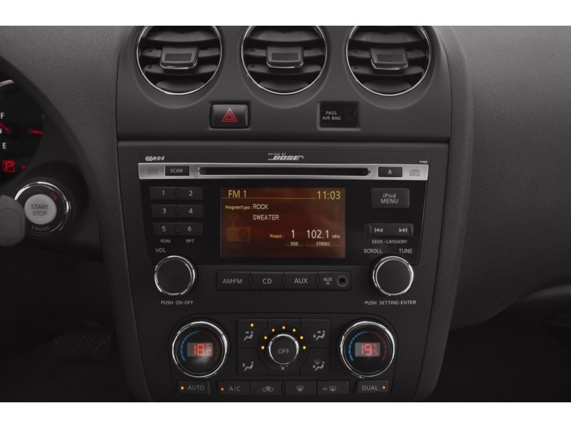 2012 Nissan Altima 4dr Sdn I4 CVT 2.5 S Interior Shot 2