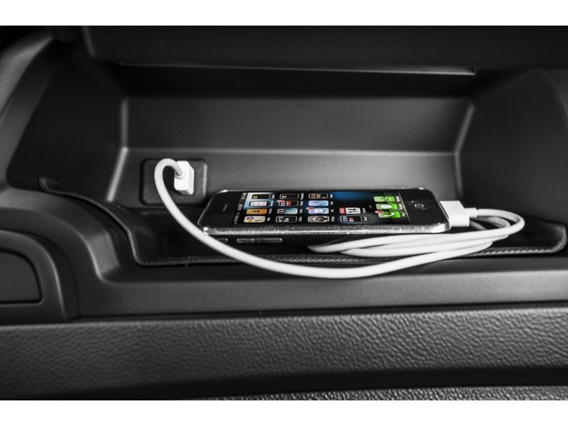 2016 Chevrolet Trax FWD 4dr LS Exterior Shot 13