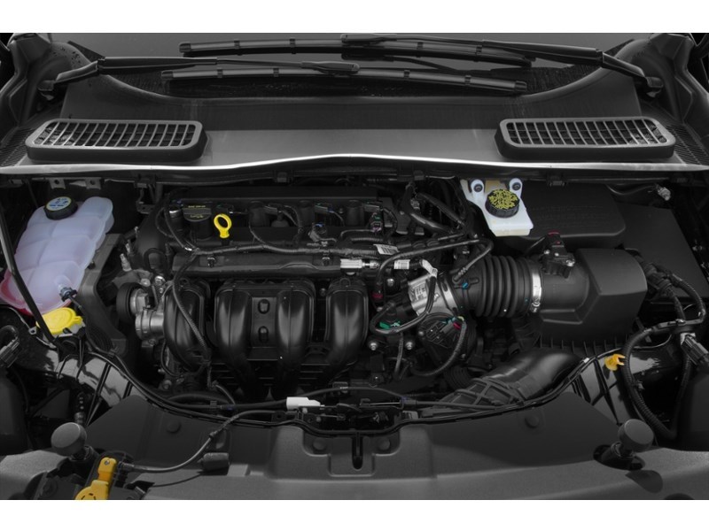 2014 Ford Escape 4WD 4dr Titanium Exterior Shot 3