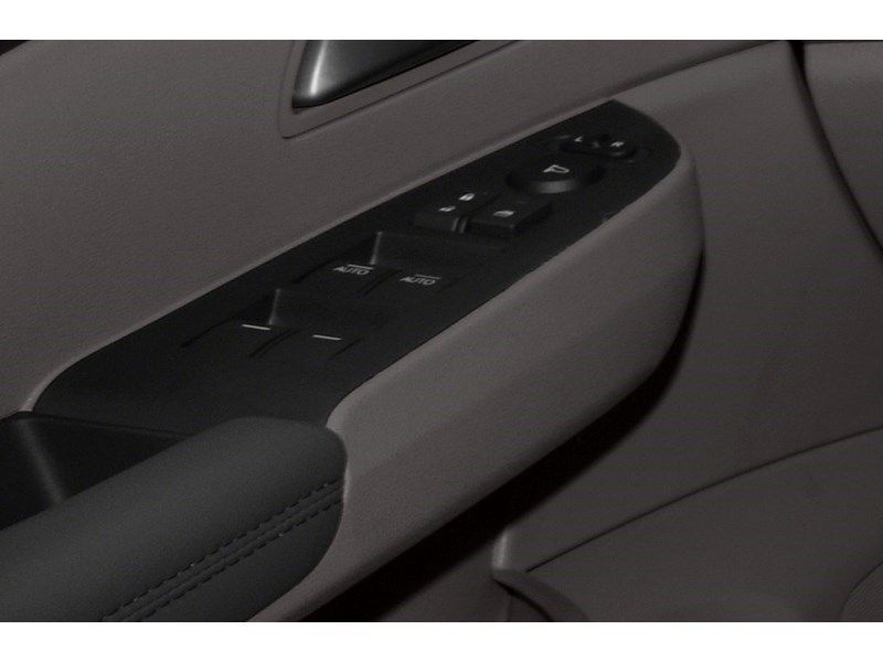 2013 Honda Odyssey 4dr Wgn EX-L w/RES Exterior Shot 11