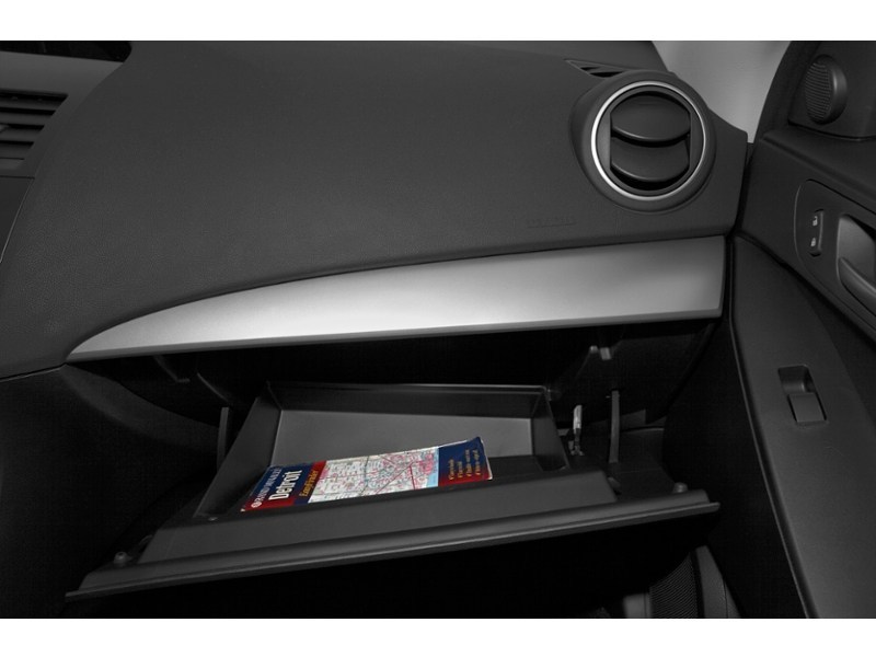 2013 Mazda Mazda3 4dr Sdn Auto GS-SKY Interior Shot 3