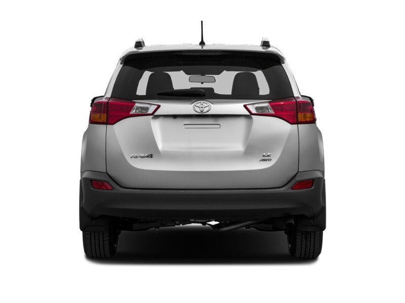 2013 Toyota RAV4 AWD 4dr LE Exterior Shot 8