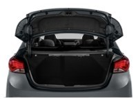 2015 Hyundai Elantra 4dr Sdn Auto GLS Exterior Shot 4