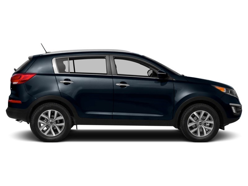 2016 Kia Sportage FWD 4dr Auto LX Exterior Shot 11