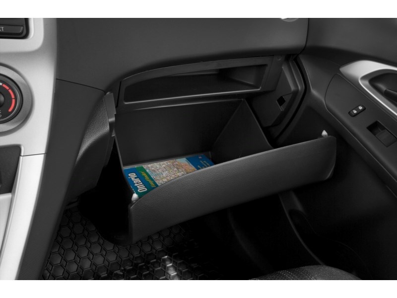 2014 Toyota Matrix 4dr Wgn Man FWD Interior Shot 4