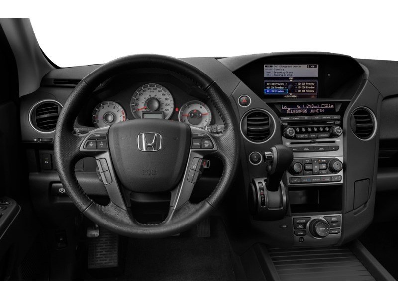 2014 Honda Pilot 4WD 4dr Touring Interior Shot 3