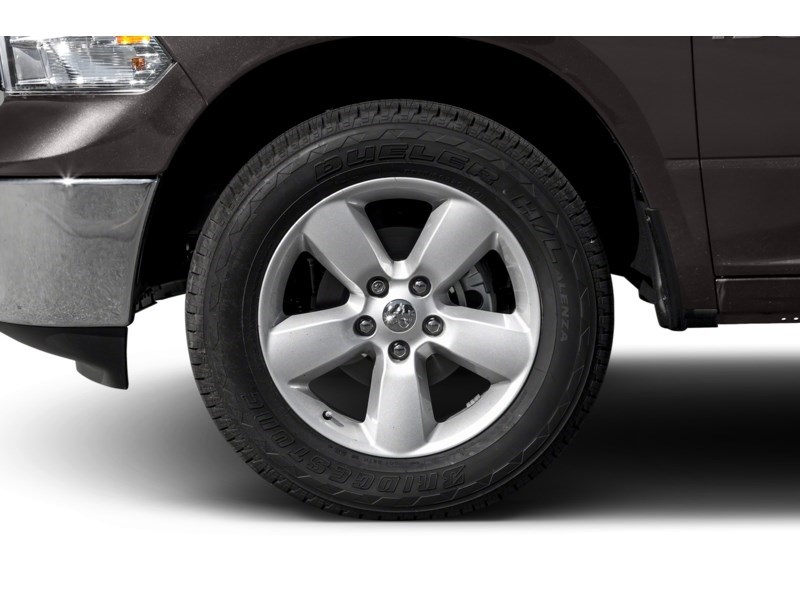 2019 RAM 1500 Classic SLT 4x4 Crew Cab 5'7