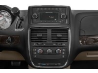 2019 Dodge Grand Caravan SXT Premium Plus 2WD Interior Shot 2