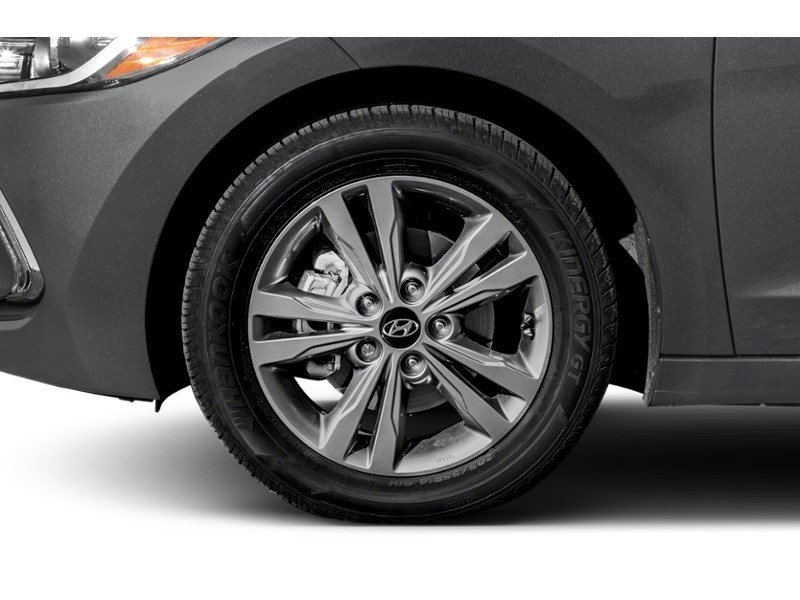 2017 Hyundai Elantra 4dr Sdn Auto GL Exterior Shot 5