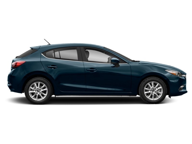2018 Mazda Mazda3 Sport GS Manual Exterior Shot 11