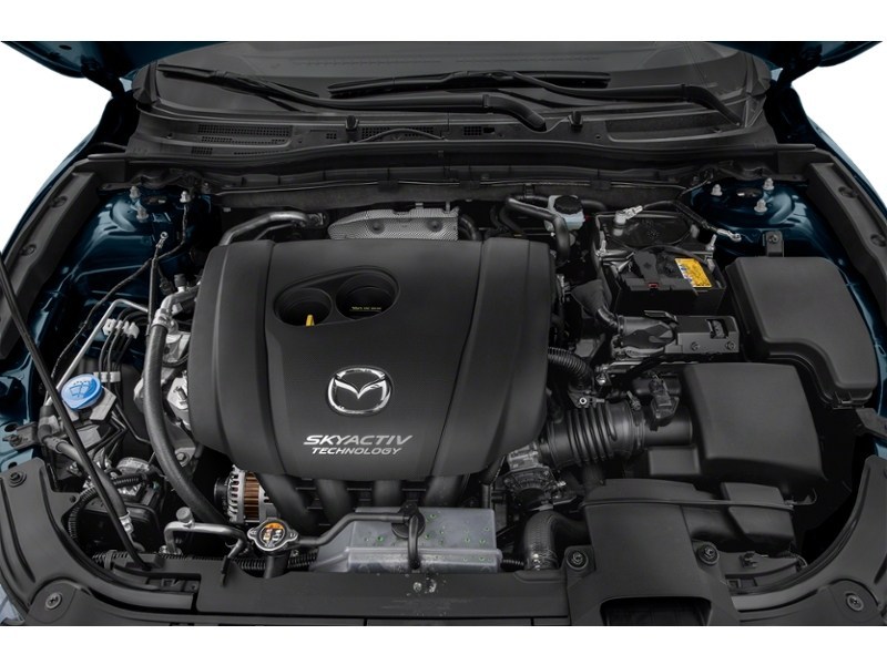 2018 Mazda Mazda3 Sport GS Manual Exterior Shot 3