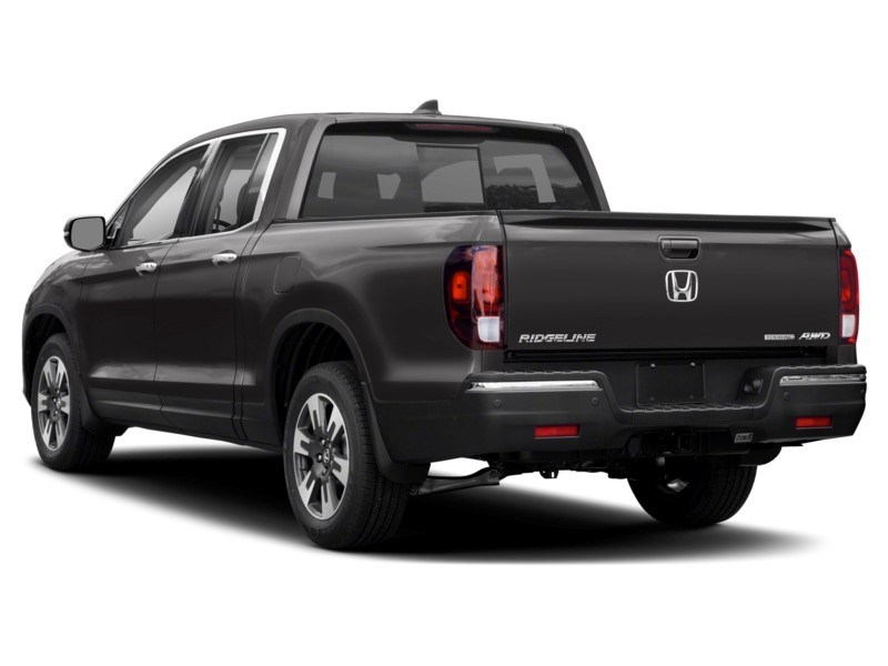 2019 Honda Ridgeline Touring AWD Exterior Shot 9