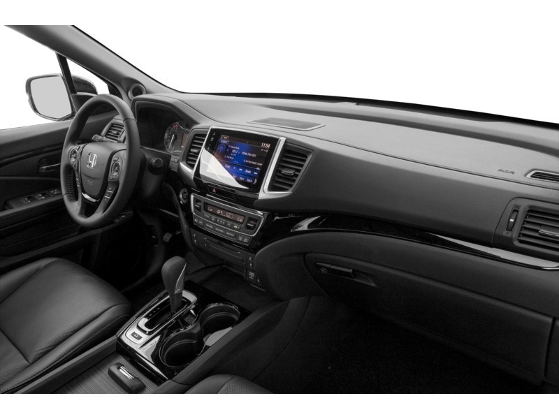 2019 Honda Ridgeline Touring AWD Interior Shot 1