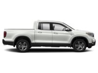 2021 Honda Ridgeline Touring AWD Exterior Shot 10