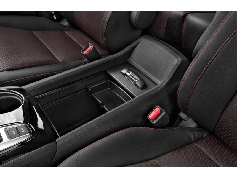 2023 Honda Ridgeline Black Edition AWD Interior Shot 7