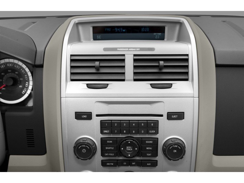 2011 Ford Escape FWD 4dr I4 Auto XLT Interior Shot 2