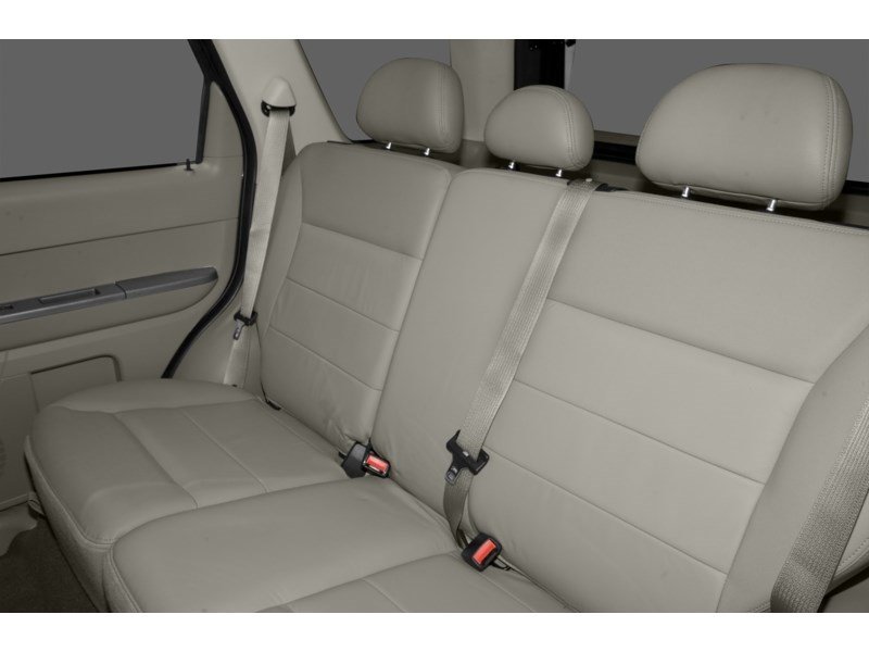 2011 Ford Escape FWD 4dr I4 Auto XLT Interior Shot 6