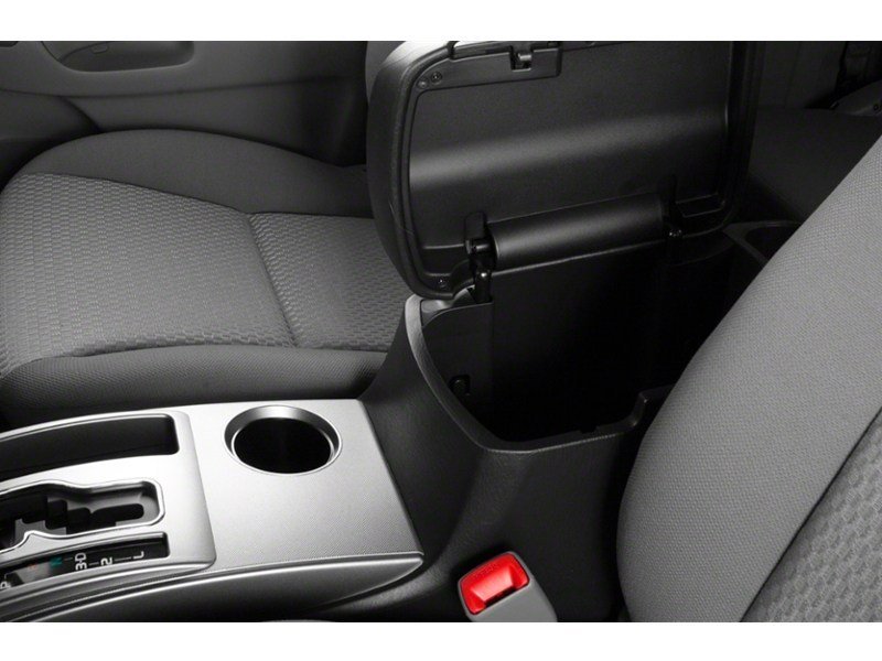 2015 Toyota Tacoma 4WD Access Cab I4 Auto Interior Shot 8