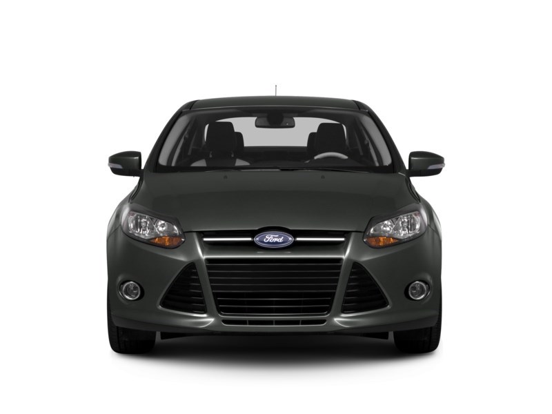 2014 Ford Focus 4dr Sdn SE Exterior Shot 6