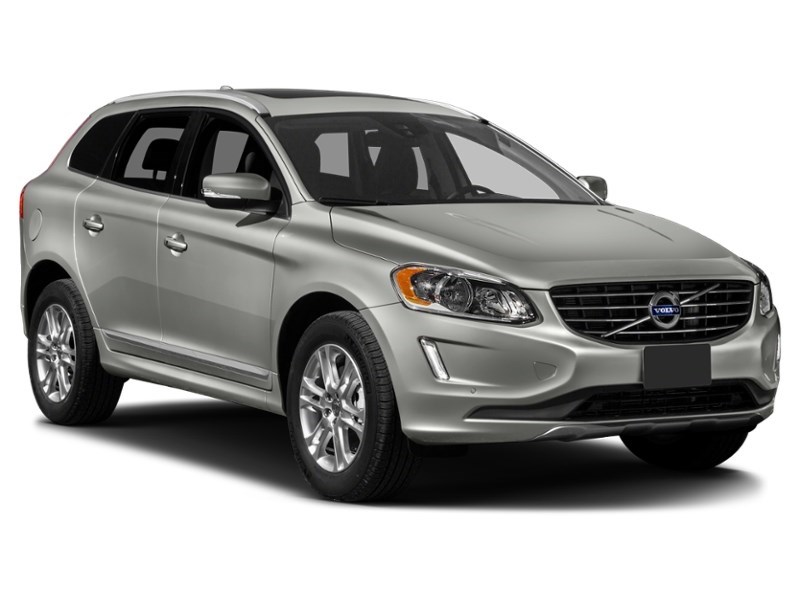 2017 Volvo XC60 AWD 5dr T5 Special Edition Premier Exterior Shot 9