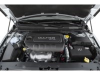 2015 Chrysler 200 4dr Sdn Limited FWD Exterior Shot 3