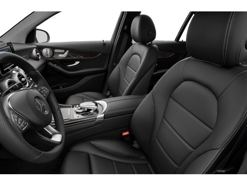 2018 Mercedes-Benz GLC 300 GLC 300 4MATIC SUV Interior Shot 4