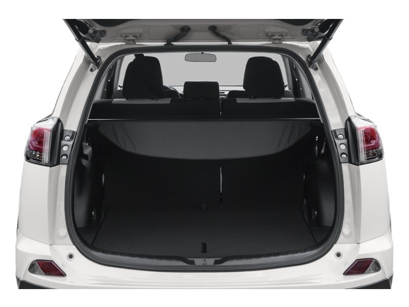 2017 Toyota RAV4 AWD 4dr XLE Exterior Shot 3