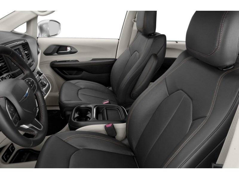 2020 Chrysler Pacifica Limited 35th Anniversary FWD *Ltd Avail* Interior Shot 4
