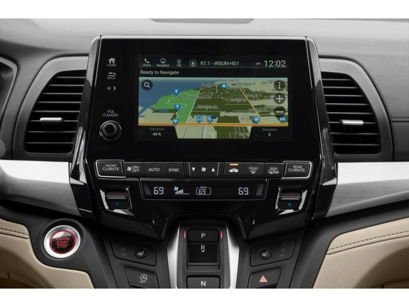 2018 Honda Odyssey Touring Auto Interior Shot 7