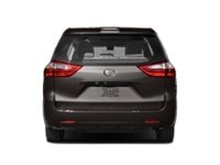 2019 Toyota Sienna LE 8-Passenger FWD Exterior Shot 8