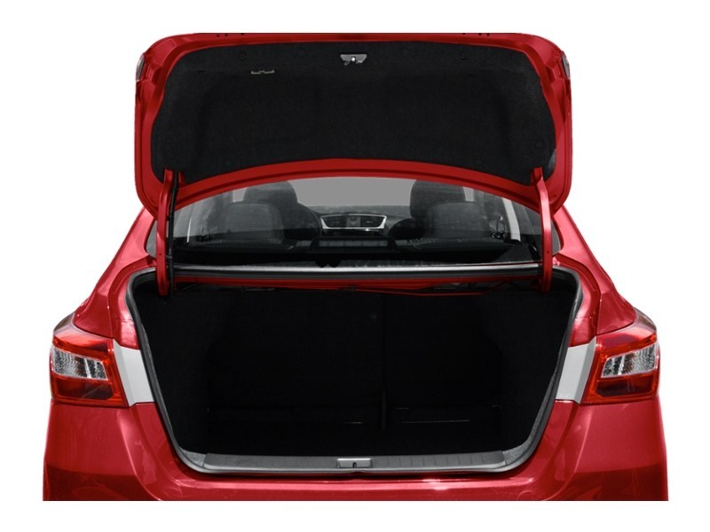 2019 Nissan Sentra SV CVT Exterior Shot 4