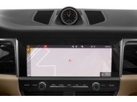 2020 Porsche Macan AWD Interior Shot 8