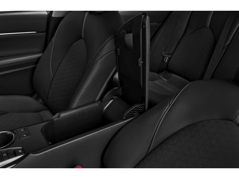 2020 Toyota Camry XSE Auto Interior Shot 7