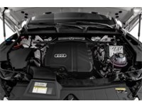 2021 Audi Q5 Technik 45 TFSI quattro Exterior Shot 3